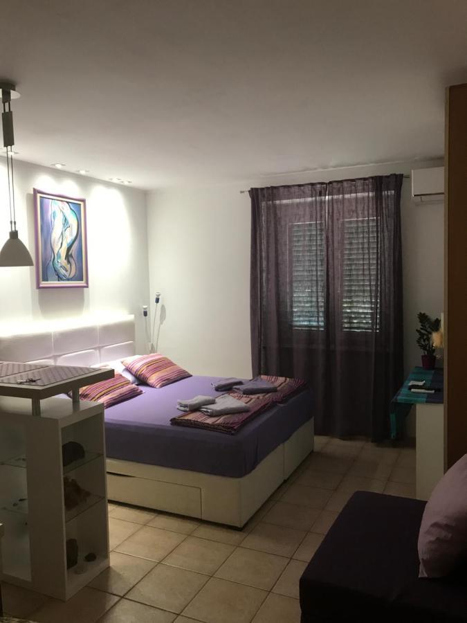 Studio Apartment Yess ,Сплит Екстериор снимка